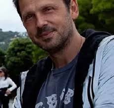 Películas, series y cortos dirigidas por Peter Webber