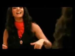 Oyku Berk Gurman Evlerinin Onu Boyali Direk 2007 Youtube