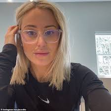 Jacenko recorded inside her office saying she's been visited twice by police. Roxy Jacenko Reveals She S Returned To Work After Semi Retiring Three Months Ago Sound Health And Lasting Wealth