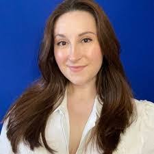 Robin Alaniz's Instagram, Twitter & Facebook