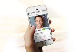 Forget needing to use multiple dating apps, clover is the only free dating app you'll ever need! Dating App Clover Is Part Tinder And Part Okcupid Digital Trends