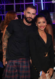A lista dos participantes de todas as edições do big brother brasil (bbb) reúne todos os indivíduos que participaram do programa, um reality show transmitido pela rede globo, entre sua primeira edição, em 2002, até a mais recente edição, em 2021. Gleice Damasceno E Wagner Santiago Se Juntaram No Bbb 18 E Desde Entao A Grande Vencedora Do Premio De 1 Milhao De Reais E O Artista Visual Nao Se Desgrudam Purepeople