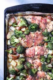 Sheet Pan Bacon Wrapped Mustard Chicken With Broccoli And Potatoes In 2020 Broccoli And Potatoes Sheet Pan Dinners Chicken Chicken Broccoli