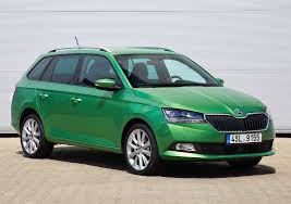 Internetový magazín žena v autě.cz hodnotí novou generaci modelu škoda fabia. Auta S Karoserii Kombi Jeste Nevymiraji Vznikne I Fabia Combi Iv