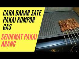 Manfaat daun sirsak secara mengejutkan sangat bermanfaat bagi banyak anggota tubuh, baik anggota tubuh bagian luar seperti kulit, maupun anggota tubuh bagian dalam seperti jantung. Cara Memanggang Sate Di Kompor Gas