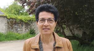 Toute l'équipe du #zoodelafleche vous souhaite une bonne année 2018 ! H4w9oz6xxaxaqm