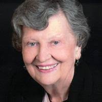 Lois Lindsay's Instagram, Twitter & Facebook