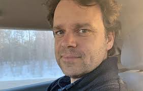 Critique] « Introduction à la vie sans fin » : Un monde en soi