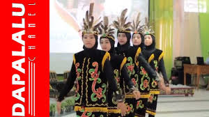 Kostum tari manuk dadali yg simple; Tari Dayak Kreasi Kalimantan Anak Tk Profita Bandung By Tony Chadal