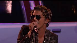 400 x 254 jpeg 20 кб. Bruno Mars Wears Roller Set On The Voice Finale Celebrity Hair Styles 2014 Teen Vogue
