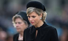 Queen maxima's younger sister inés zorreguieta was found dead in buenos aires from an apparent she and maxima have two brothers, juan zorreguieta cerruti and martín zorreguieta cerruti and. Queen Maxima Arrives In Argentina For Sister S Funeral With Family Hello