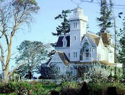 Our All Time Favorite Movie Homes 5 More You May Have Missed Practical Magic House Magic House Practical Magic Movie
