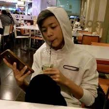Lots and lots of skulls. Foto Anak Ganteng Jakarta Dki1 Com