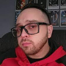 Mark Millay's Instagram, Twitter & Facebook