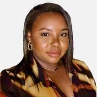 Colette Powell's Instagram, Twitter & Facebook