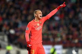 El holandés frank de boer se ha convertido en el nuevo entrenador del atlanta united, último campeón de la liga estadounidense de futbol (mls) el crystal palace ha nombrado este lunes al holandés frank de boer, antiguo jugador de barcelona, ajax, rangers y galatasaray, nuevo. Frank De Boer Keen On Barcelona Keeper Jasper Cillessen To Replace Steve Mandanda Mirror Online