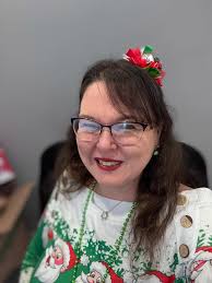 I absolutely love spreading Christmas cheer. To bring smile to someone  warms my heart.