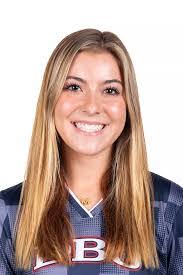 Madelyn Dowell's Instagram, Twitter & Facebook