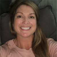 Heather Wilks's Instagram, Twitter & Facebook