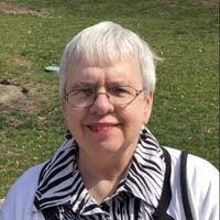 Mary Pfeil's Instagram, Twitter & Facebook