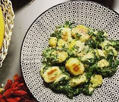 Gnocchi In Spinat Kasesauce In 2020 Rezepte Gesund Spinat Einfache Gerichte