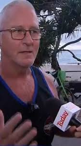 Cost of living pressures: Very Aussie response to crisis as man calculates  cost of schooners