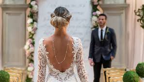 Keep your wedding thank you cards simple and meaningful, by letting the person know why you are thankful, what you intend on using the gift for my wedding would not have been complete without your love and support. Thank You Notes A Guide On What To Write In A Thank You Card