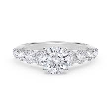 Forevermark Icon Setting Round Engagement Ring With Graduated Diamond Band Forevermark Diamond Bands Round Engagement Rings Forevermark Diamonds