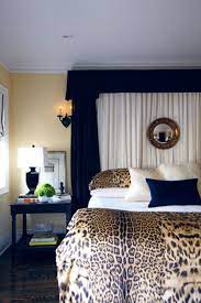20 Ideas To Use Animal Prints In Your Bedroom Decoholic Leopard Home Decor Home Decor Animal Print Bedroom Decor