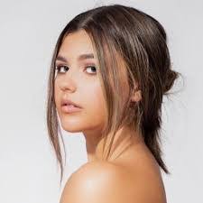 Amber Lafave's Instagram, Twitter & Facebook