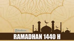 Marhaban ya marhaban, marhaban ya ramadhan, marhaban ya ramadhan remix, ska reggae, reggae ska, ska reggae. 50 Ucapan Selamat Puasa Marhaban Ya Ramadhan Bisa Dibagikan Lewat Whatsapp Twitter Ig Facebook Tribun Batam