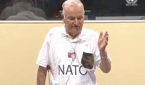 Former military chief ratko mladic mimics photographers taking pictures as he waits to hear the result of his appeal on tuesday. Hag Namestio Generalu Ukraden Snimak KoÑ˜i Bi Oslobodio Ratka MladiÑ›a I Dokazao Da NiÑ˜e Naredio Srebrenicu