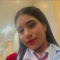 Julia Andino's Instagram, Twitter & Facebook