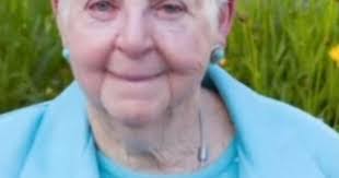 Mary Meinzer's Instagram, Twitter & Facebook