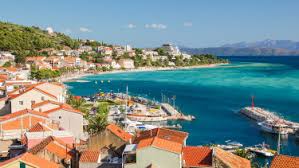 Tengerparti üdülés, nyaralás terén horvátország változatos tengerpartja az elsők között van, ami a magyar utazók többségének eszébe jut. Eldontjuk Az Orok Vitat A Horvat Tengerparton Vagy A Balatonon Olcsobb A Nyaralas Portfolio Hu