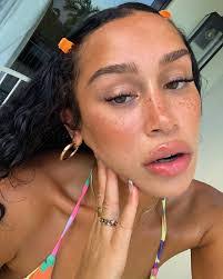 Abigail Bollinger's Instagram, Twitter & Facebook