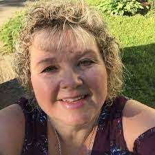 Tami Mcdaniels's Instagram, Twitter & Facebook