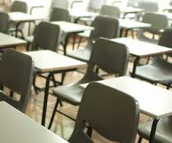 É quanto si legge nell'ordinanza firmata da lucia azzolina in cui viene ridisegnata l'ultima prova degli studenti delle scuole secondarie superiori ai tempi del coronavirus. Esame Di Maturita Team World