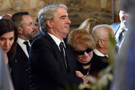 Γιάννης ραγκούσης, μαριλίζα ξενογιαννακοπούλου, παναγιώτης. To Teleytaio Antio Ston Basilh Kedikogloy Fwto Binteo