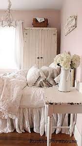 33 Cute And Simple Shabby Chic Bedroom Decorating Ideas Shabby Chic Decor Bedroom Shabby Chic Bedrooms Chic Bedroom