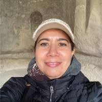 Damien Chamberlain's Instagram, Twitter & Facebook