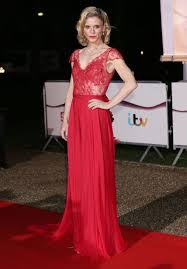 Emilia rose elizabeth fox is an english actress and presenter whose film debut was in roman polanski's film the pianist. Emilia Fox Husband Is Emilia Fox Married Who Is Luc Chaudray Celebrity News Showbiz Tv Express Co Uk