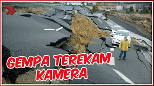 Mengenang kejadian gempa bumi terbesar landa taiwan, mirip gempa dan sun4m1 di aceh hari ini adalah. 8 Gempa Bumi Terdahsyat Yang Tertangkap Kamera Youtube