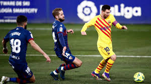 Rich player average 3.5 / 5 out of 15. La Liga Lionel Messi Shines In His 750th Barcelona Match Luis Suarez Leads Atletico Win Football News India Tv