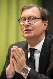 La neutralité suisse vue par les ambassadeurs d'Allemagne et de France