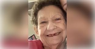 Stella Ross's Instagram, Twitter & Facebook