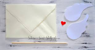 Nel secondo caso, una volta ritagliate le sagome le potete ricalcare su dei cartoncini colorati e poi procedere a ritagliare e. San Valentino Biglietti Di Auguri Fai Da Te Il Mio Turbante A Pois