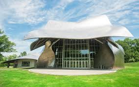 The Coolest College Architecture In The United States From A Former Luxury Hotel To A Frank Gehry Masterpiece College Architecture Architecture Frank Gehry