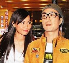 鄭中基說，仍然有人選擇「睇定啲」，待覺得穩陣後才再作決定，反問林大慶：「這些人是否要 feel ashamed（感到羞恥）？ 身體狀況不適合都要感到羞恥？ 擔心自己和家人健康同生活，都要感到羞恥？」 雖然鄭中基開post時已講明唔可以鼓吹x人，但他狠斥. Hotdoor é„­ä¸­åŸºçš„ä¸»æ'­å¥³å‹ä½™æ€æ•æœªå©šå…ˆå­• åœ–