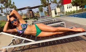 La messicana andrea meza, 26 anni, è stata incoronata miss universo. 4vlamzba9bvytm